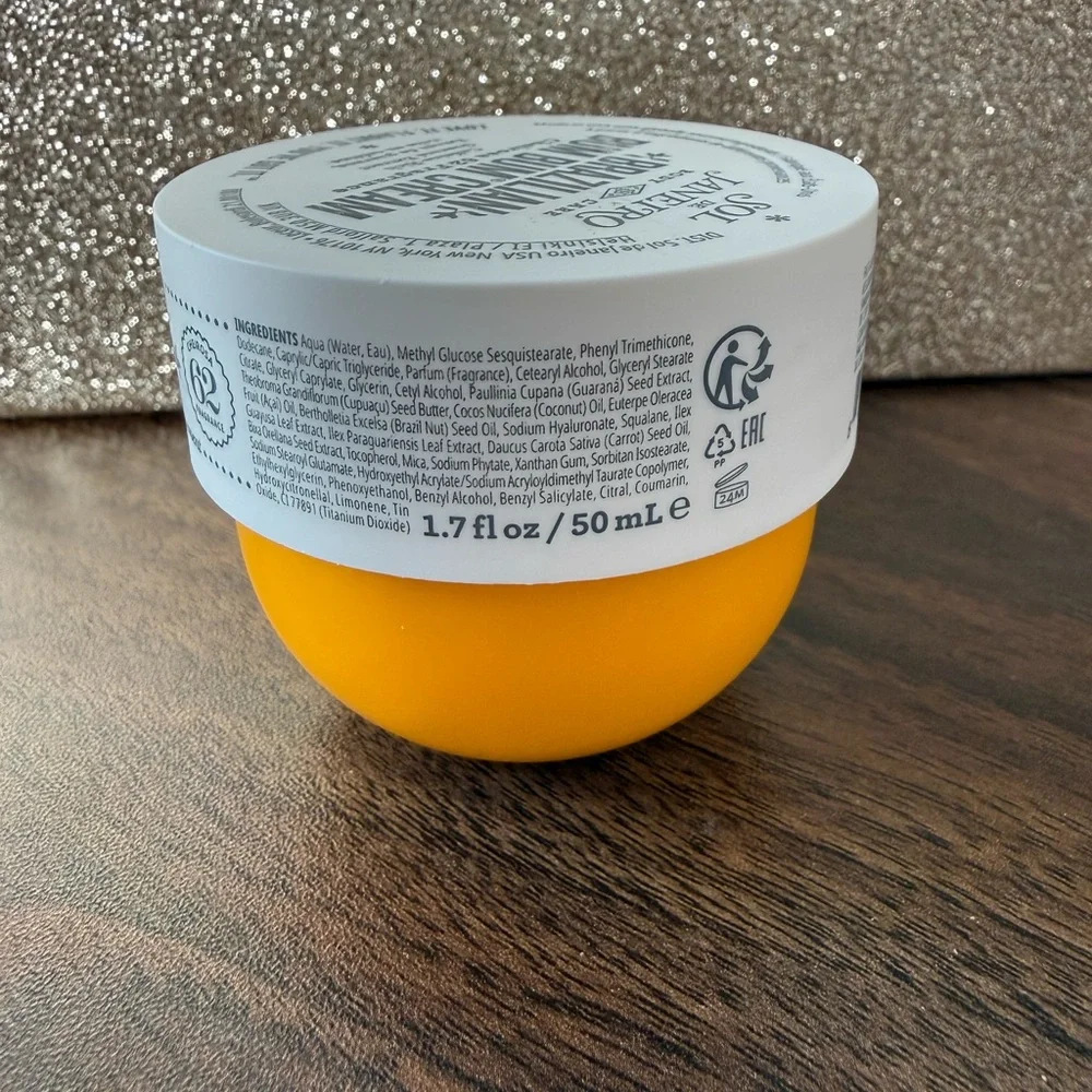 *NEW 1.7oz* Sol de Janeiro Brazilian Bum Bum Cream -